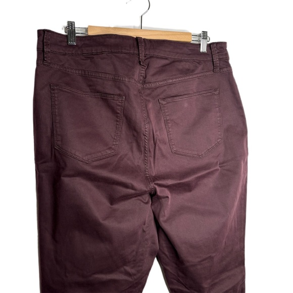 Universal Thread Maroon High Rise Jegging - Picture 4 of 11